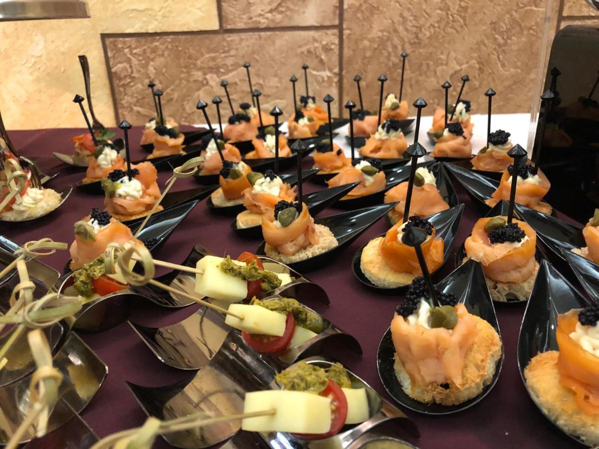 Boulevard Palace Hotel Monrovia Ngoại thất bức ảnh
